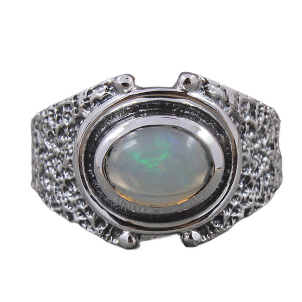 ETHIOPIAN OPAL RING