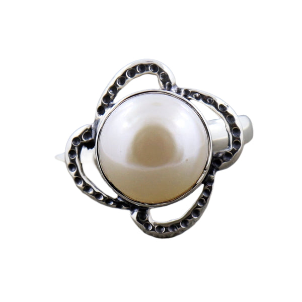 PEARL RING