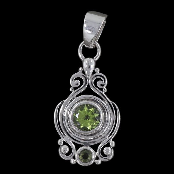 PERIDOT PENDANT