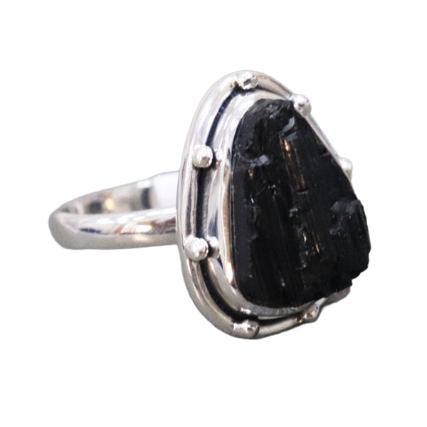 BLACK TOURMALINE RING