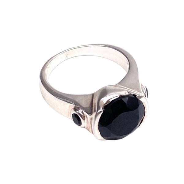 Onyx Ring