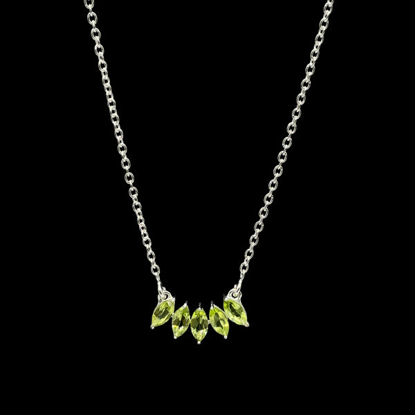 Leaf shaped Necklace