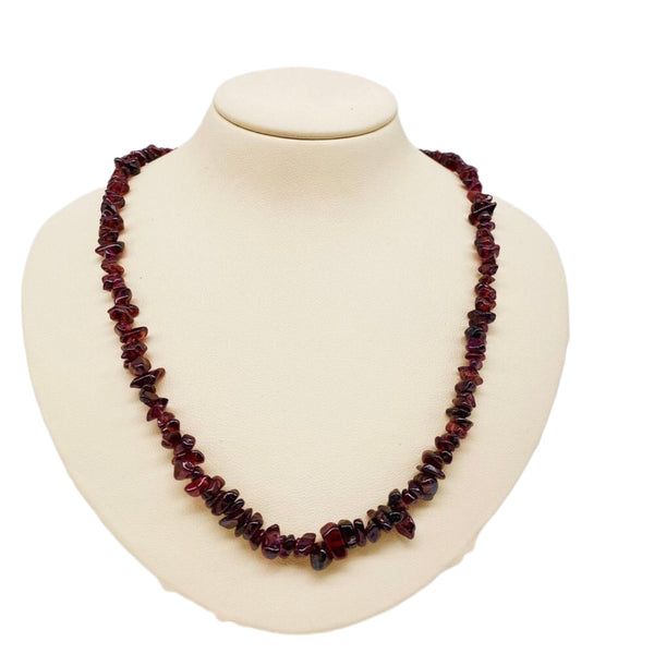 Garnet chip beaded necklace