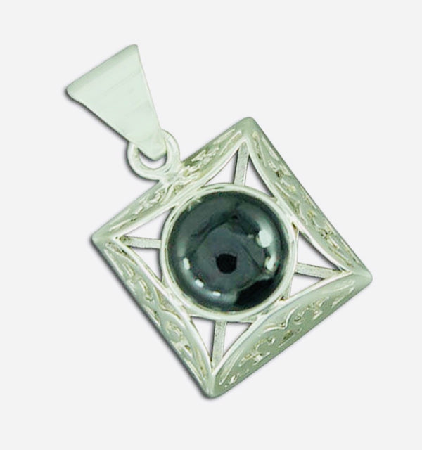 ONYX PENDANT