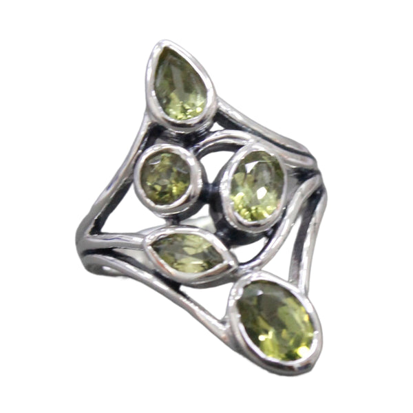 PERIDOT RING