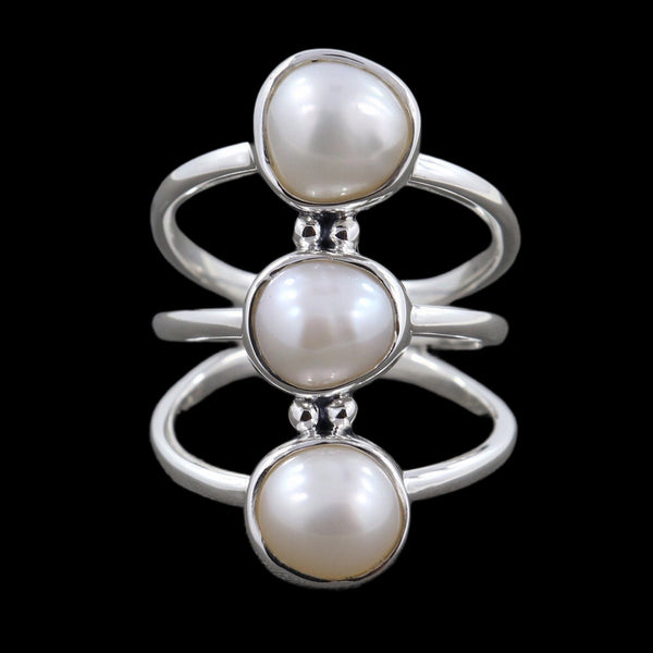 PEARL RING