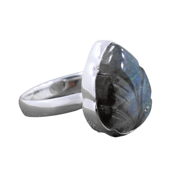 CARVING LABRADORITE RING