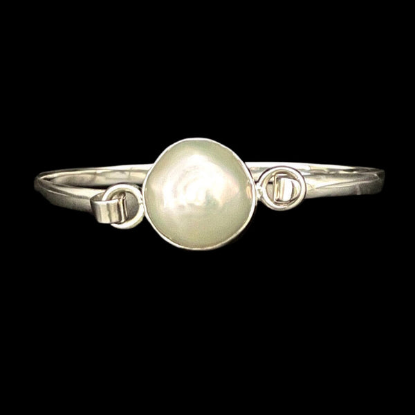 Fresh Water Pearl Bangle