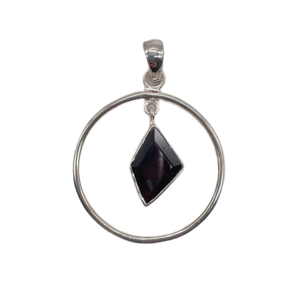 GARNET PENDANT