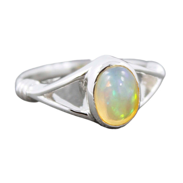 ETHIOPIAN OPAL RING