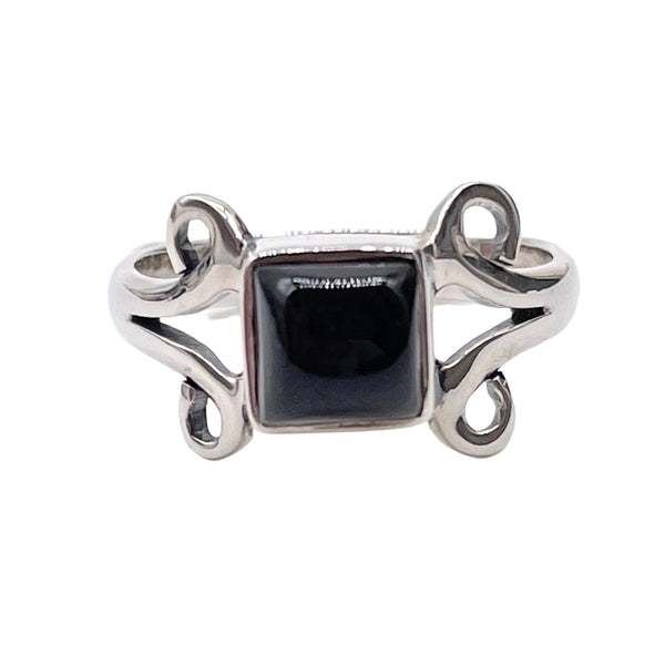 ONYX RING