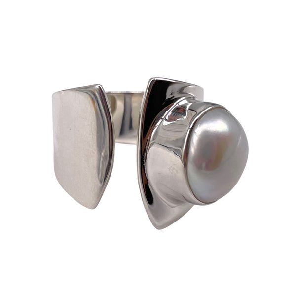 Pearl Ring