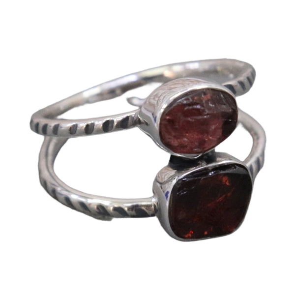 GARNET RING