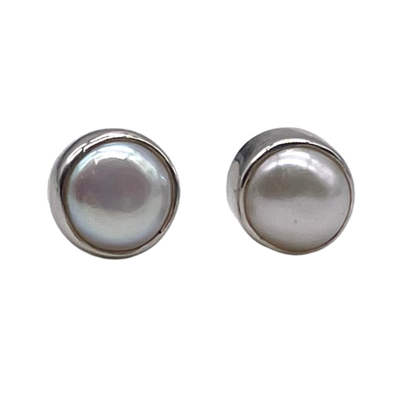 Pearl Studs