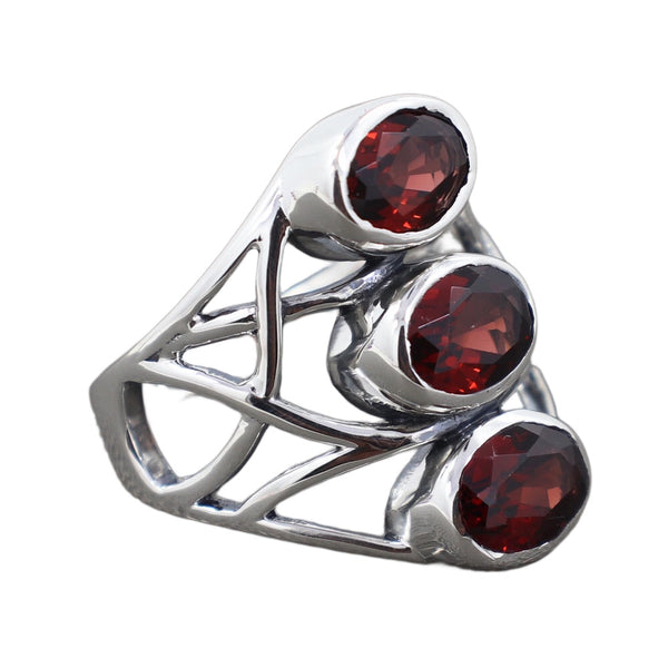 GARNET RING