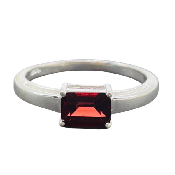 Garnet Ring