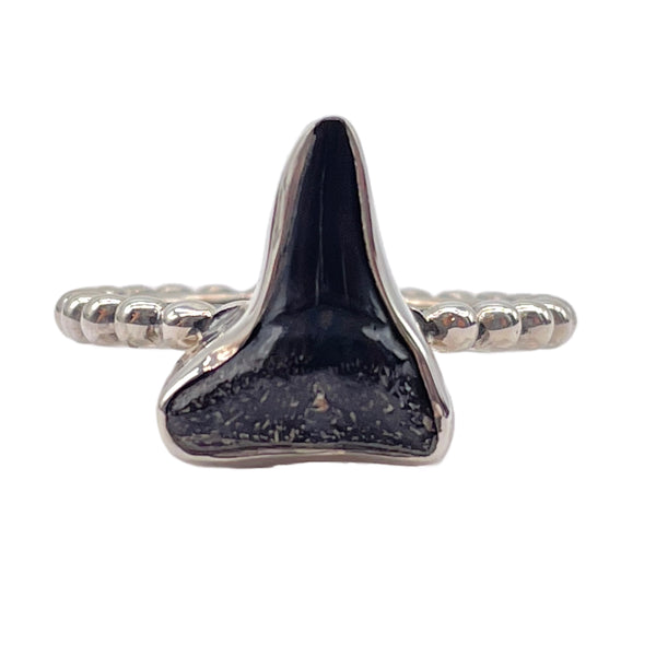 SHARK TEETH RING