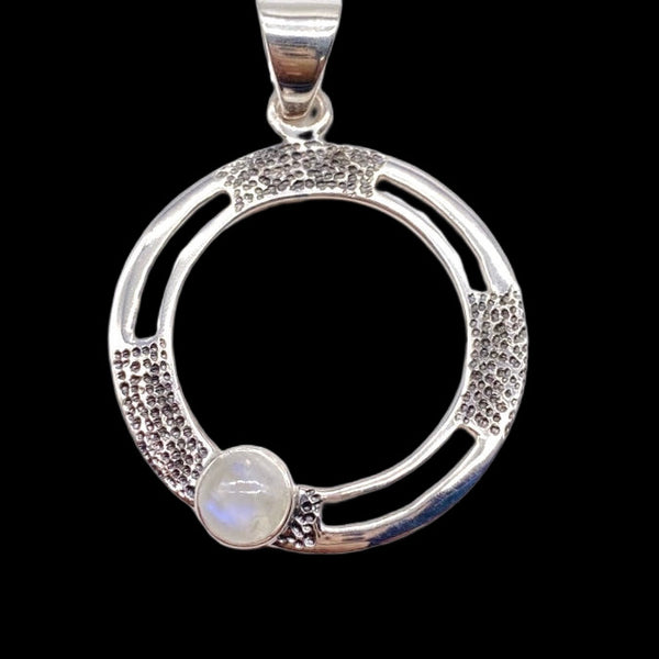 RAINBOW MOONSTONE PENDANT