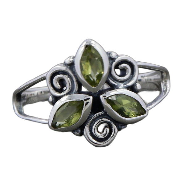 PERIDOT RING