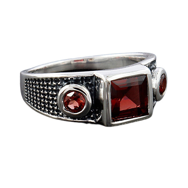 Garnet Ring