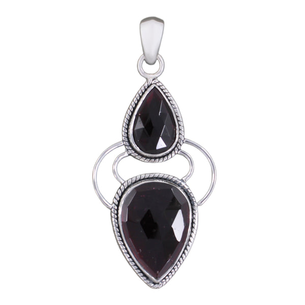 GARNET PENDANT