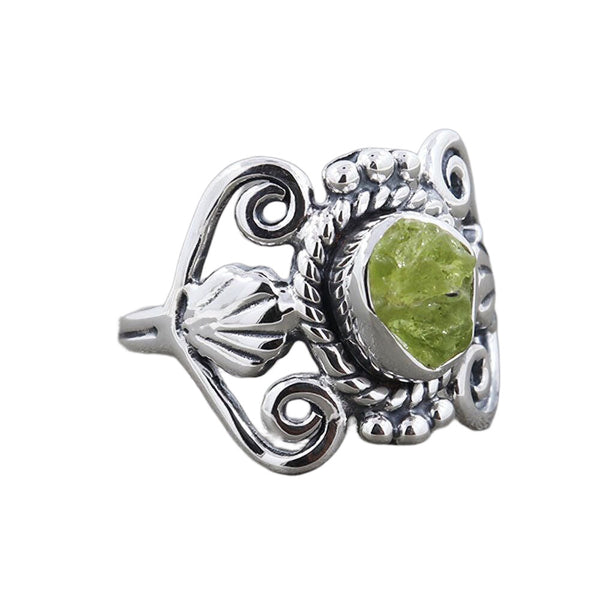 PERIDOT RING