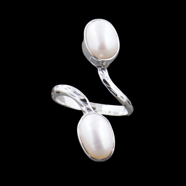 PEARL RING