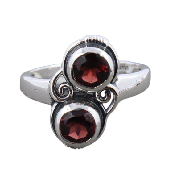 GARNET RING