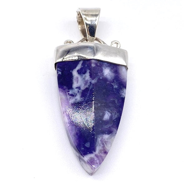 MERADO OPAL PENDANT
