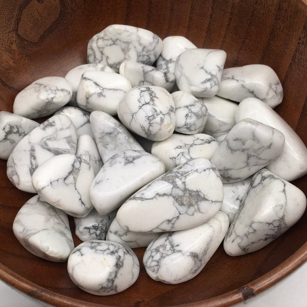 Howlite tumble  (per piece)