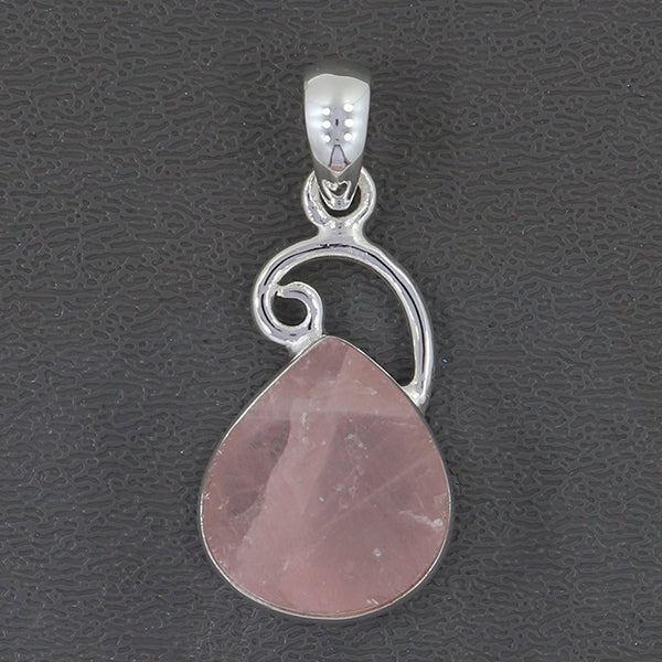 ROSE QUARTZ PENDANT