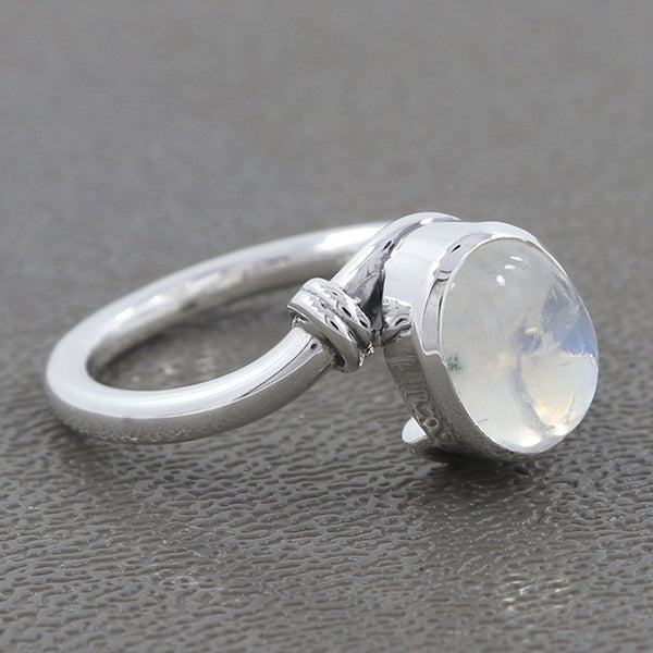 RAINBOW MOONSTONE RING